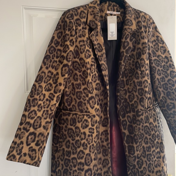 Animal Print winter coat NWT - Picture 3 of 5